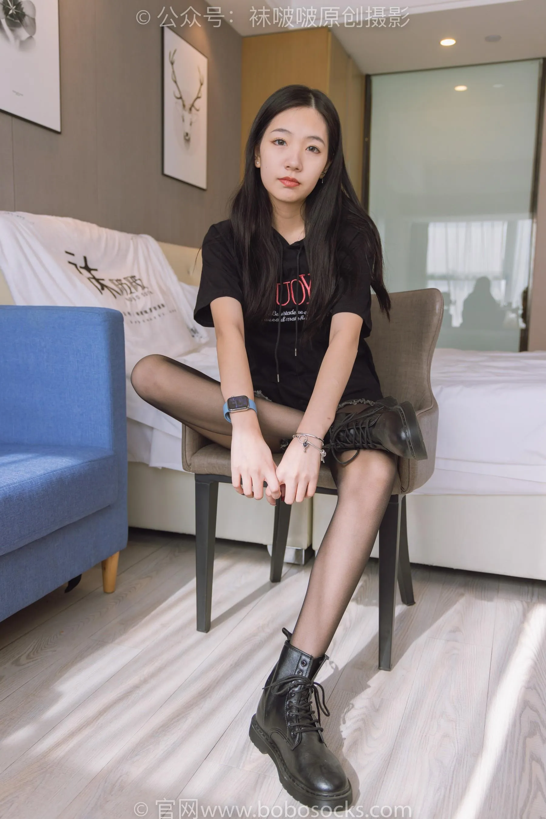 [BoBoSocks袜啵啵]NO.203 三双靴子、黑丝、网袜[23] [54P]插图1